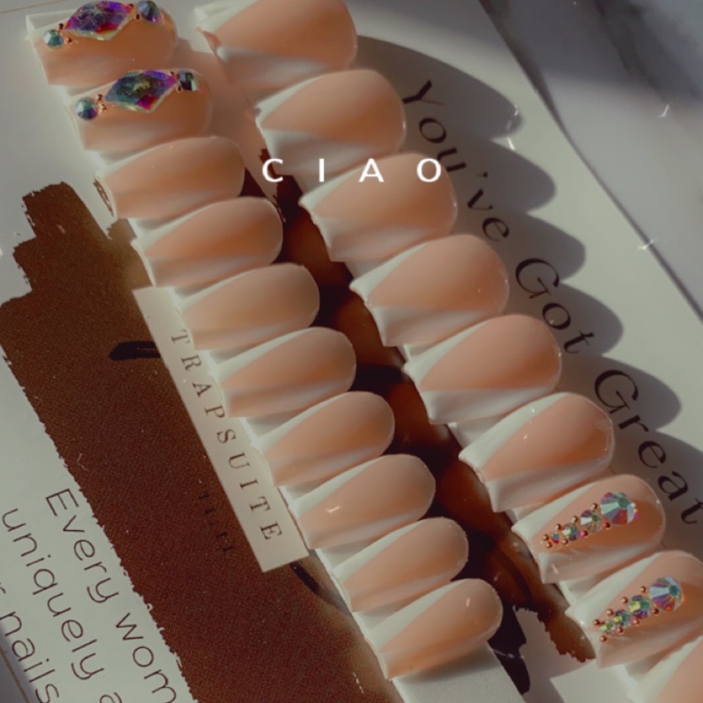 COPY - COPY - COPY - Ready to ship press on (shorties) nails